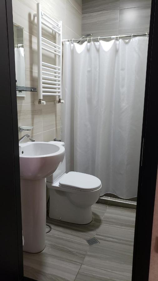 Family Guest House Тбилиси Экстерьер фото