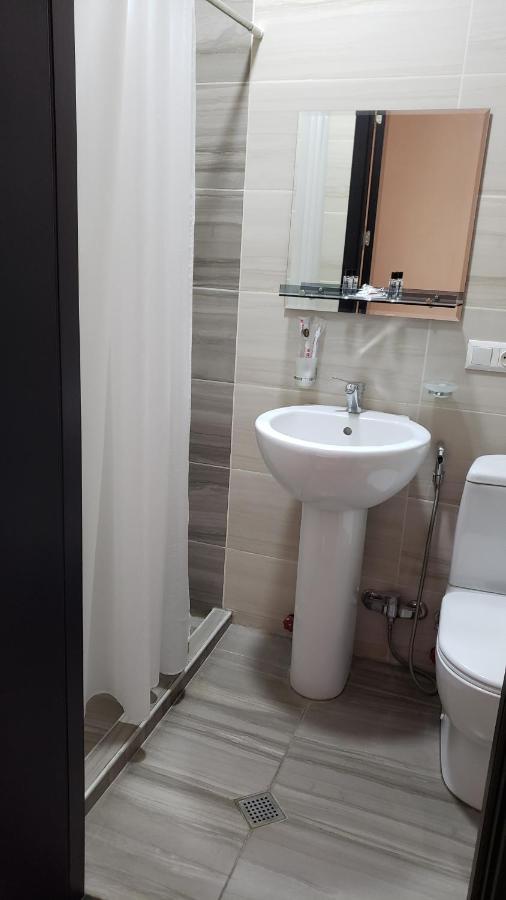 Family Guest House Тбилиси Экстерьер фото