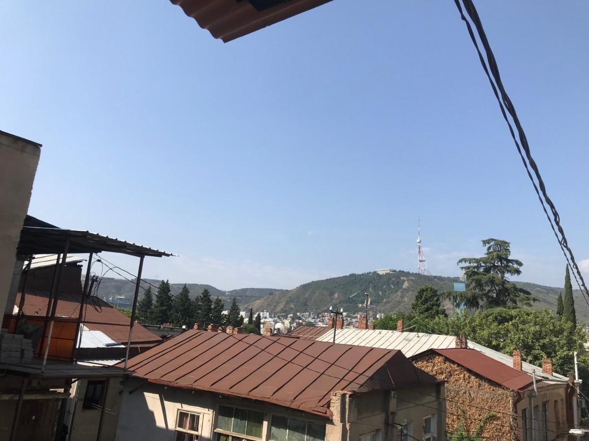 Family Guest House Тбилиси Экстерьер фото